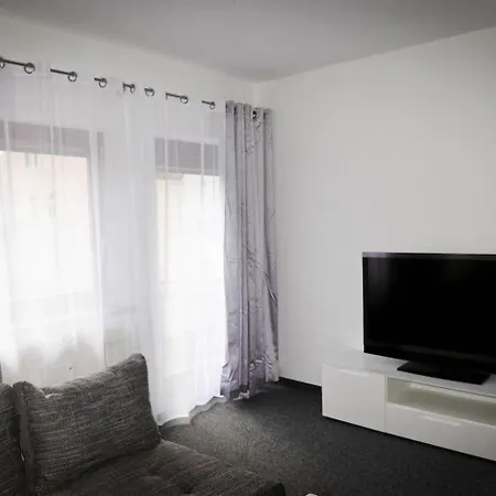 2 Zimmer -1 Schlafzimmer- In ديغندورف